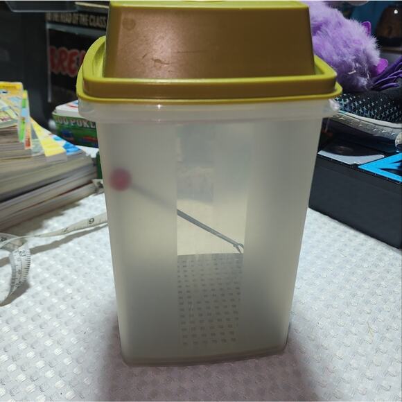 TUPPERWARE EUC VINTAGE PIC A DELI KEEPER COMPLETE - Picture 1 of 5